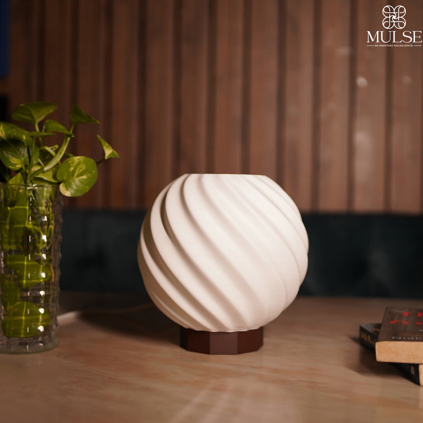 Lyric Sphere Table Light
