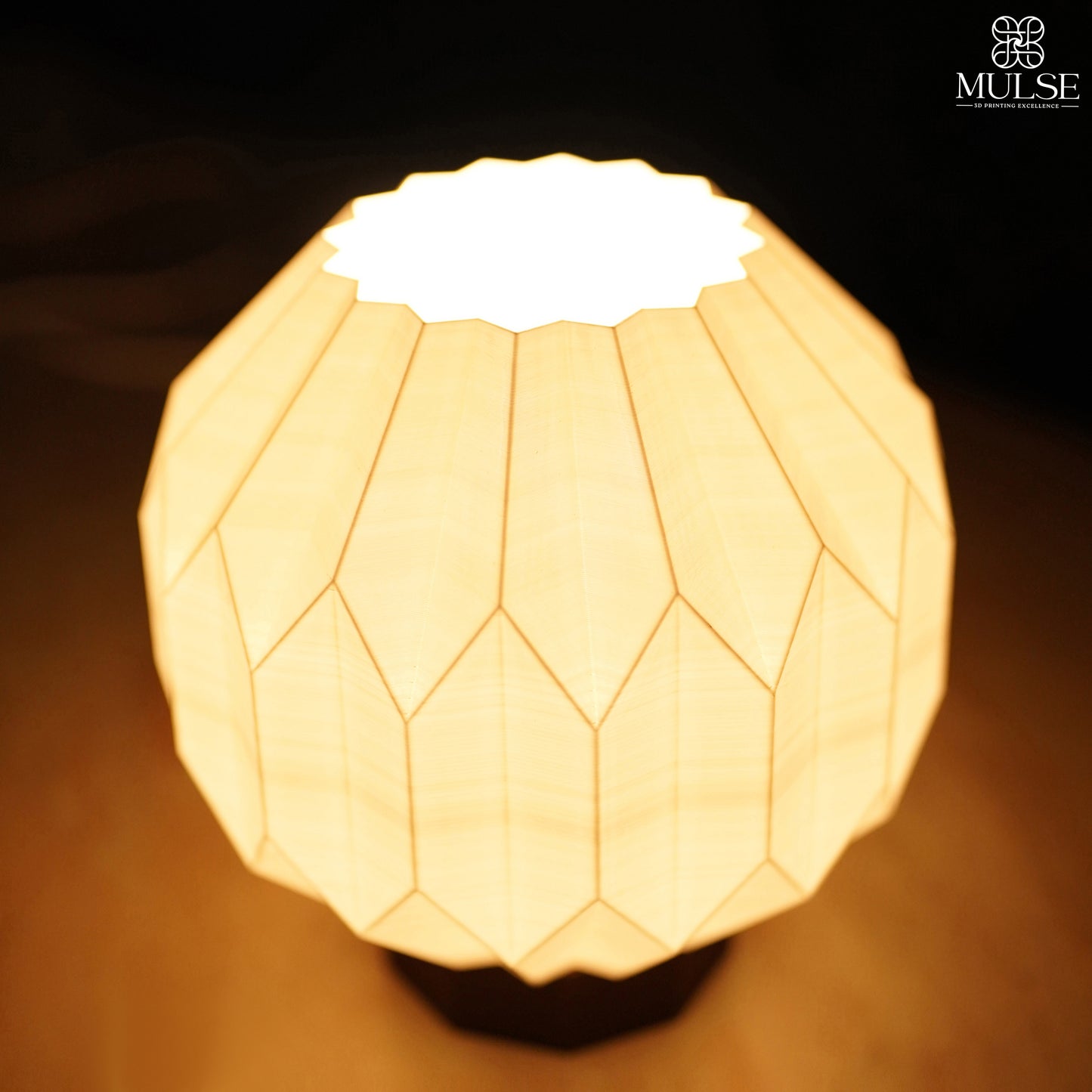 Faceted Geo Table Lamp