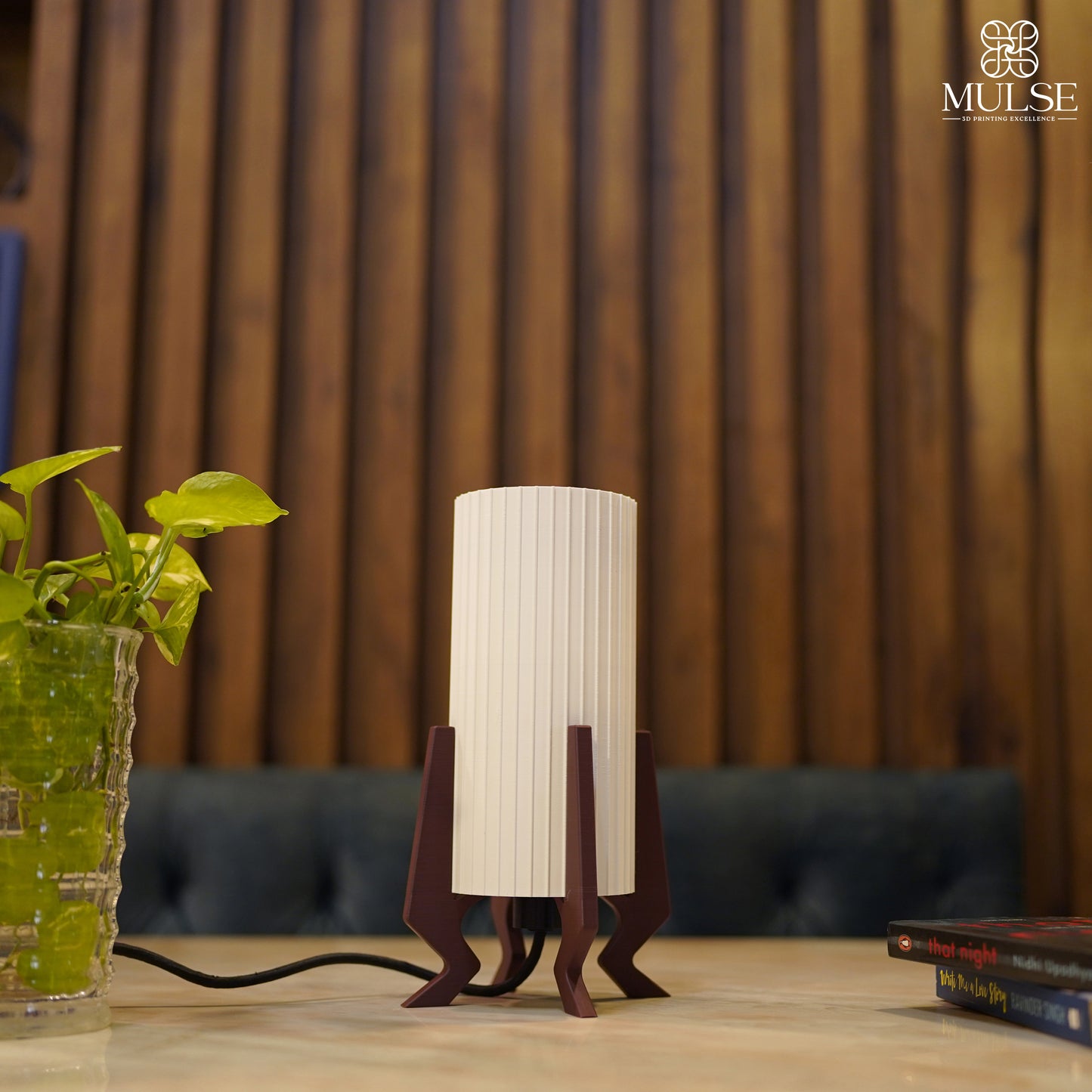 Halo Stand Table Lamp
