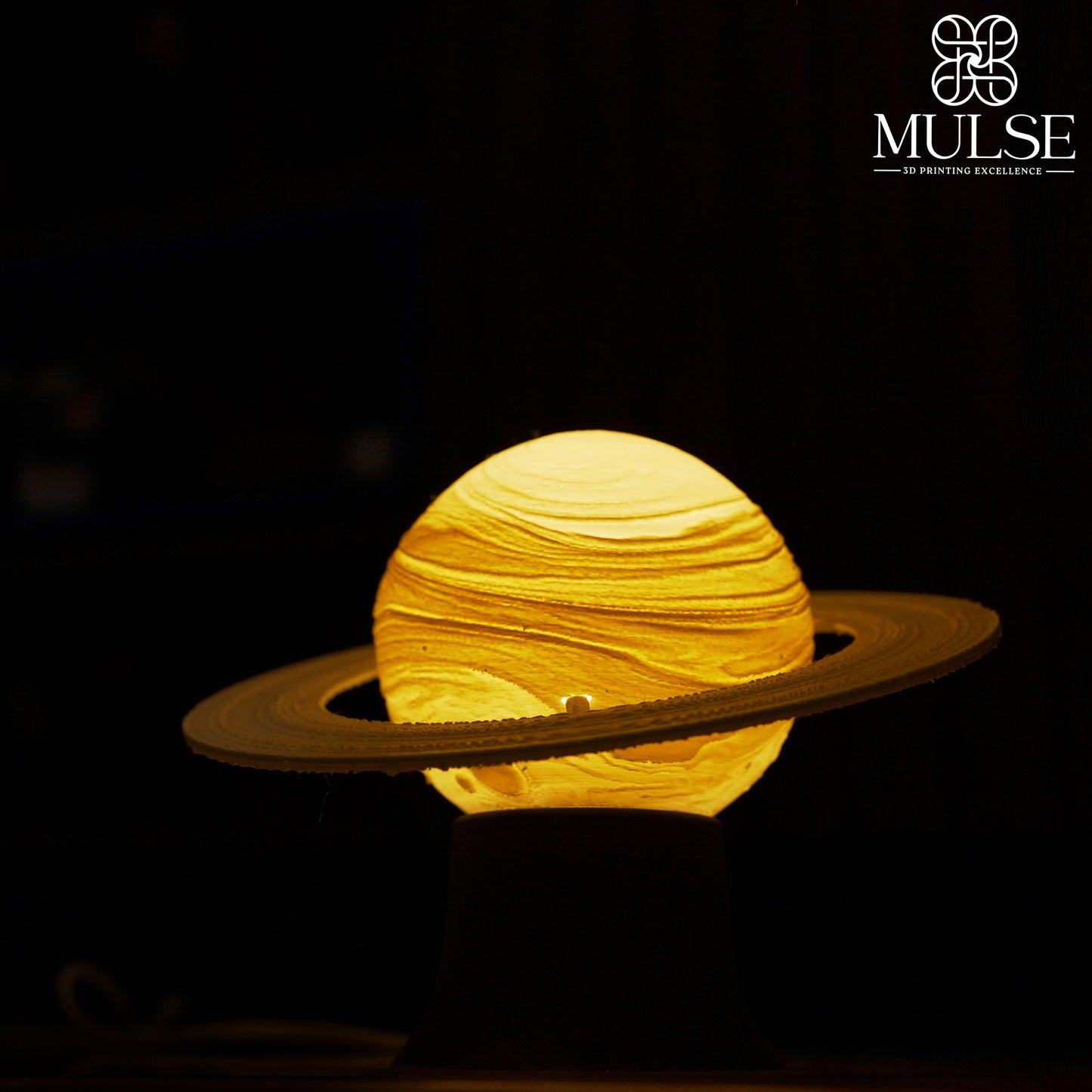 Saturn Table Lamp