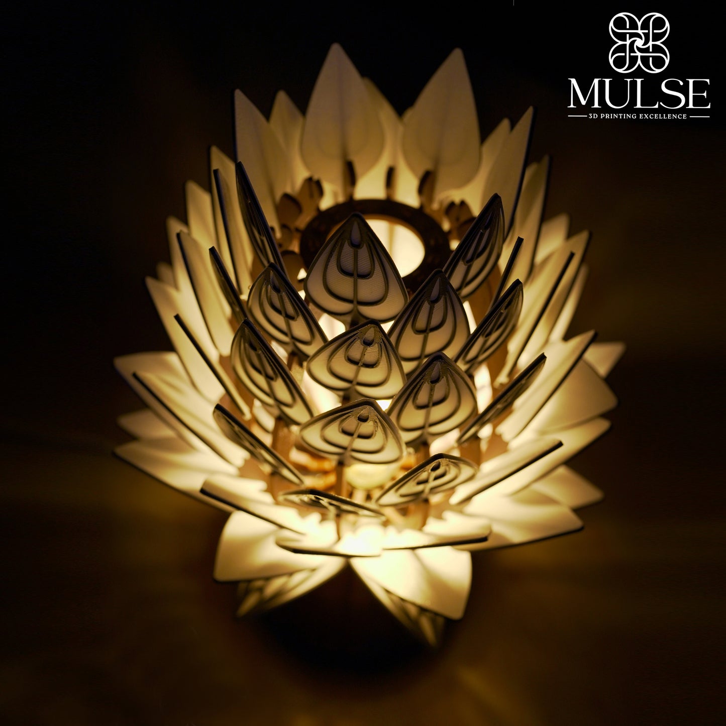 Prisma Petals Table Lamp