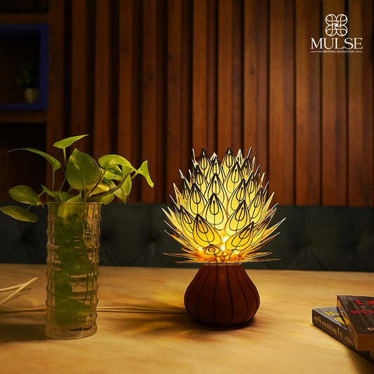 Prisma Petals Table Lamp