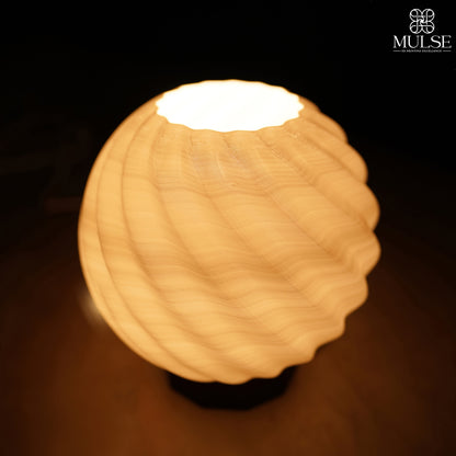 Lyric Sphere Table Light