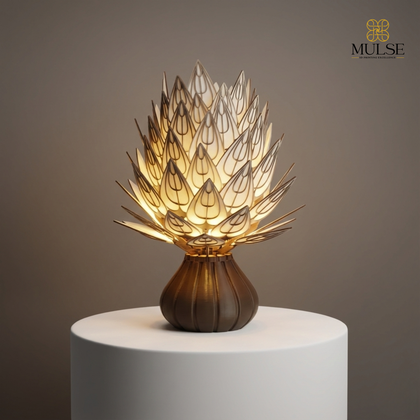 Prisma Petals Table Lamp
